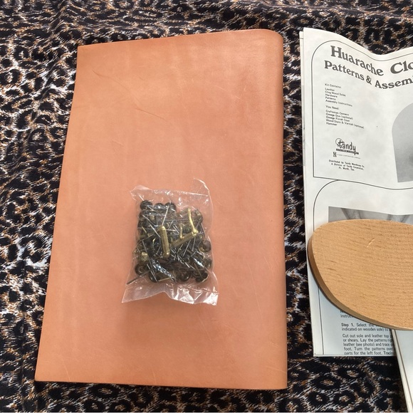 Size 8 Shoe Kit by Tandy Leather - Picture 10 of 17